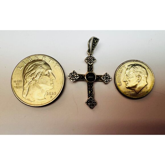 Vintage Sterling Silver 925 Marcasite Onyx Ornate Cross Pendant, 1.46g, No Chain - Picture 5 of 9
